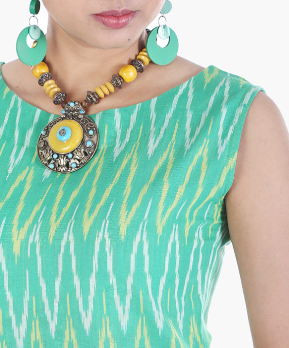 ikat_green_yellow_white_chevron_short top_4
