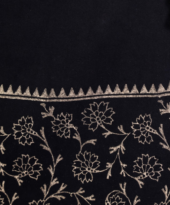 khadi_black_big_gold_border_skirt_5